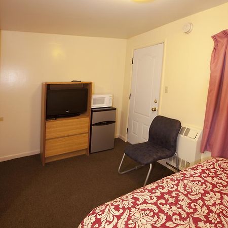Charlie'S Motel Frostburg Экстерьер фото